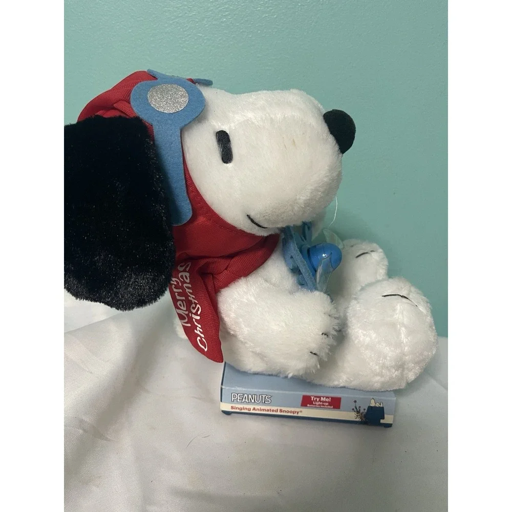 Peanuts Animated Musical Aviator Snoopy Lights Up Propeller & Plays Linus & Lucy